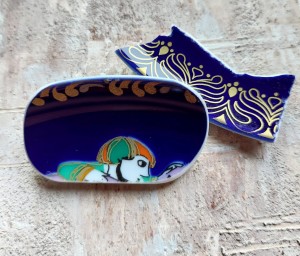 Broszka Porcelana. 
